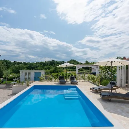 Hébergement de vacances Casa Cosini With Private Pool Poreč